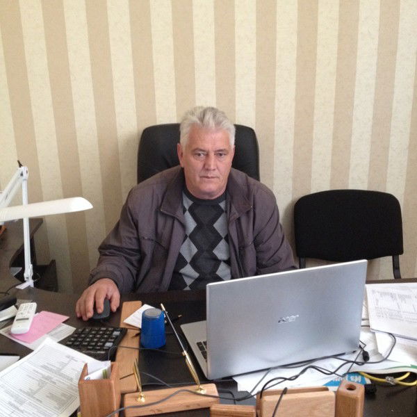 Борис Хучунаев