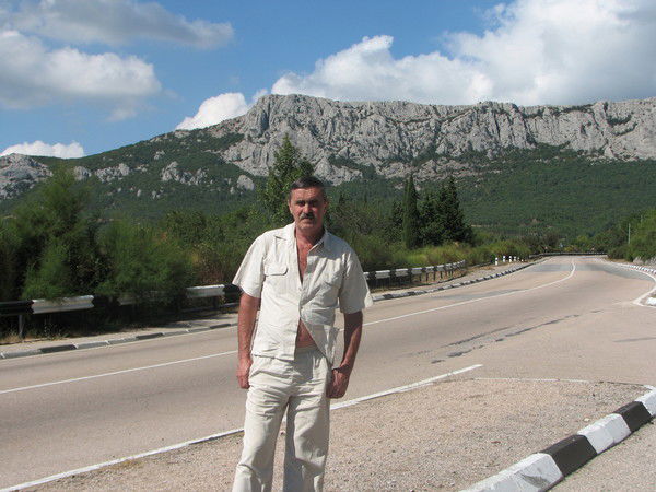 Николай Николай