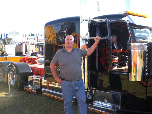 Nikolai Novokhatskii