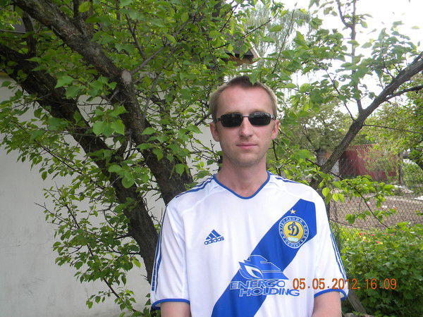 Иван Иванов