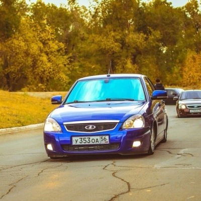 Димон Комов