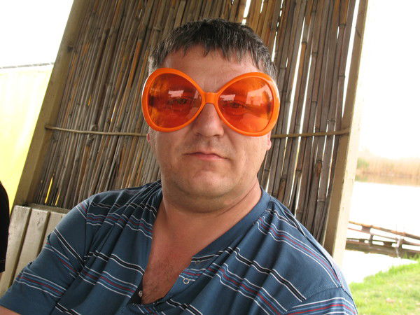 Ммхаил Ашколуненко