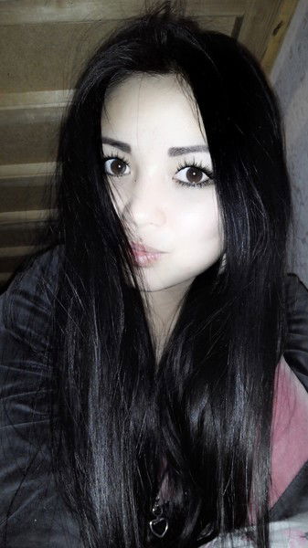 ((Eleonora)) ((Bakytova))