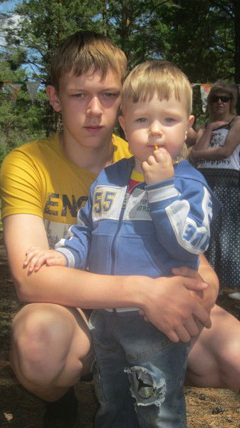 Александр Хлебников