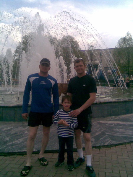 Артем Леушин