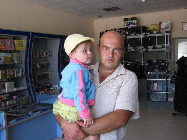 Евгений Петров