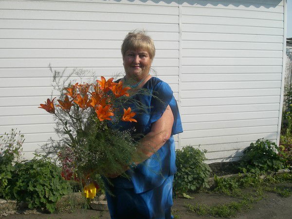 Вера Домосканова