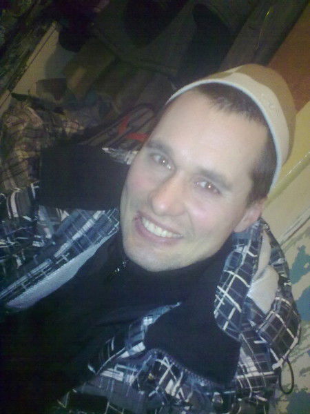 Виктор Холодов