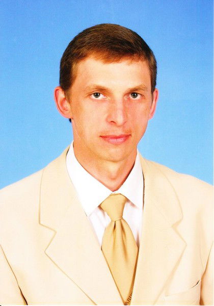 Андрей Макаров