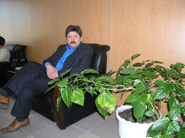 Евгений Колесников