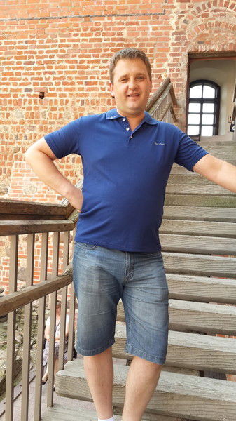 Александр Беников