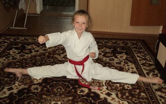 Валерия Извекова