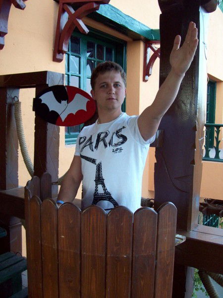 Артем Анциферов