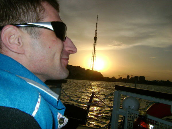 Сергей Леонов