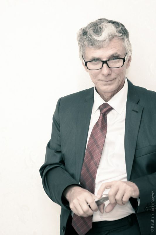 Александр Максимов