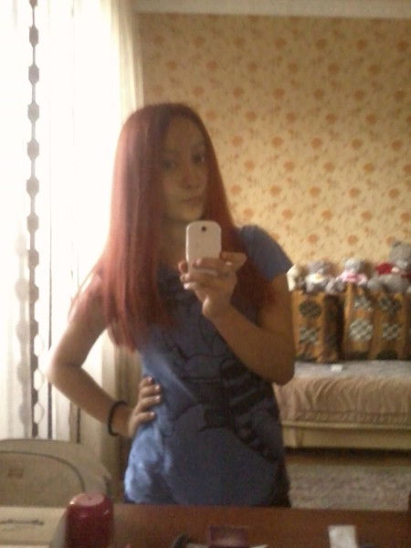 The Girl Loves Rock)