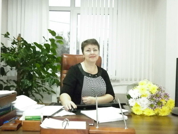 Елена Азизова