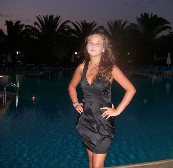 Юлия Власова