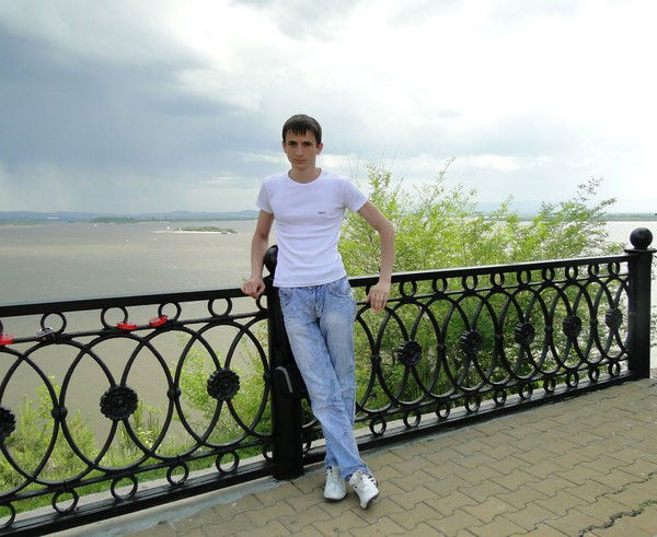 Андрей Островский