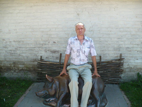 Валерий Архангельский