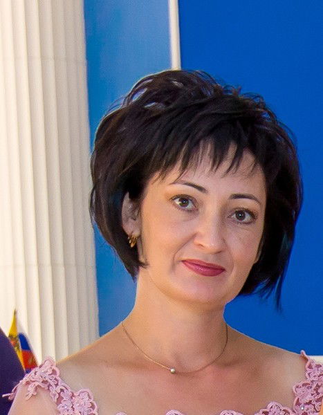 Наталья Казанина