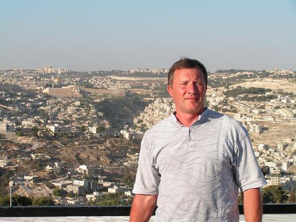 Юрий Колобков