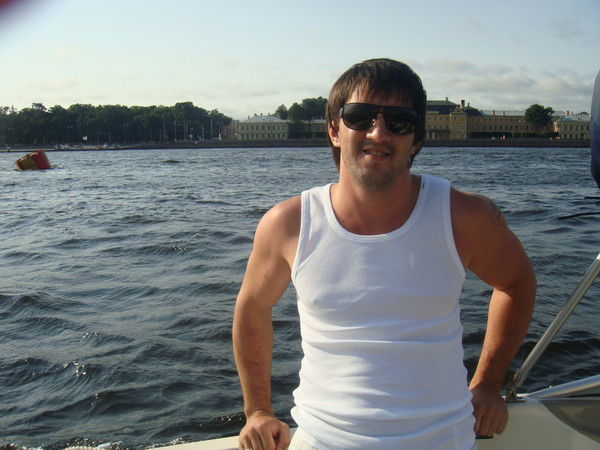 Александр Цуриков