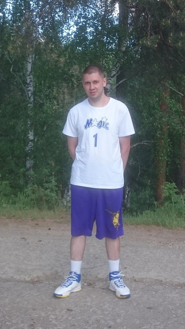 Михаил Лучников