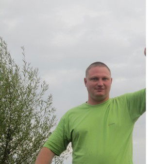 Евгений Жуков