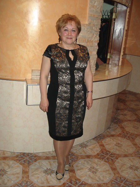 Елена Чучвал