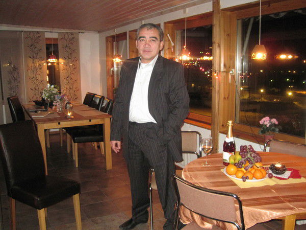 Ильхом. И.и.