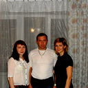 Олег Новиков