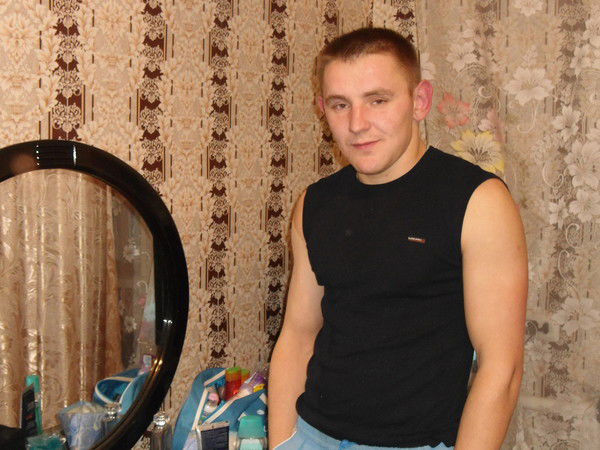 Андрей Власовец