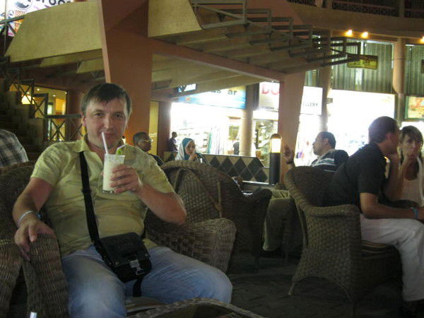 Олег Клопов