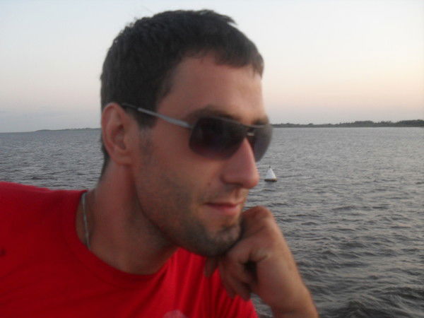 Павел Поштаренко