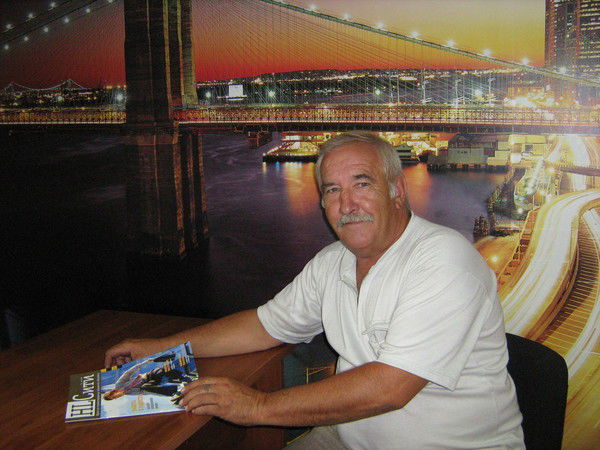 Владимир Костенко