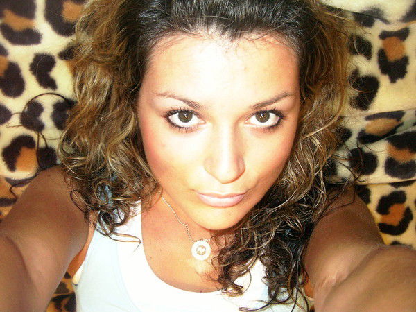 Олесенька Вишенка