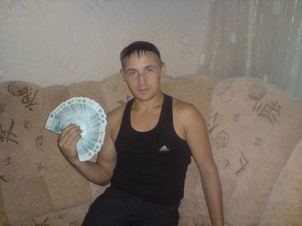 Александер Савельев