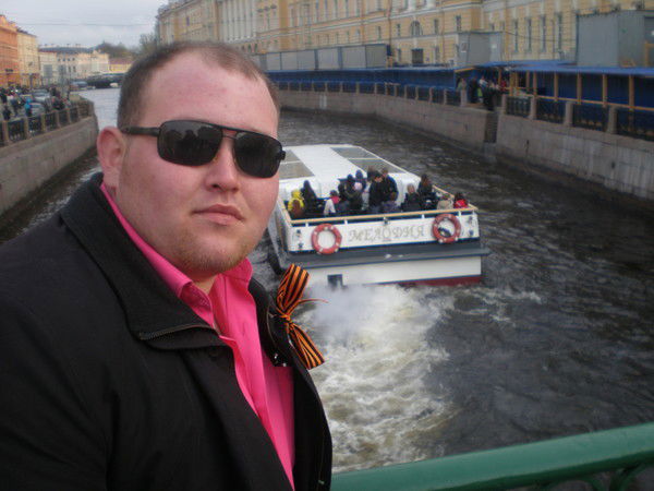 Антон Полубояров