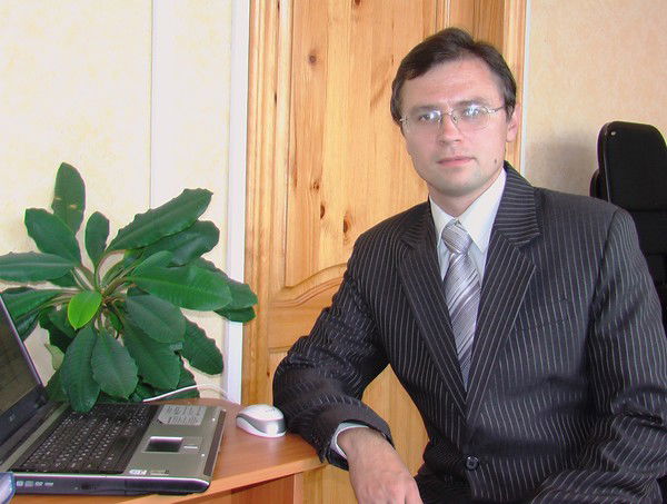 Денис Титов