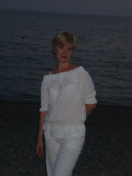 Елена Хасенова