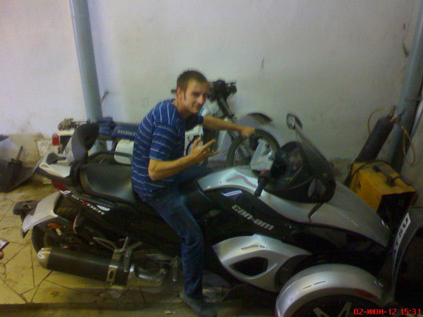 Сергей Мина