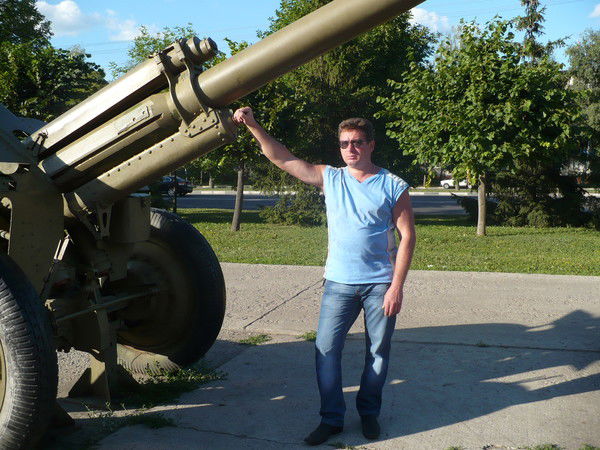 Юрий Горбатов