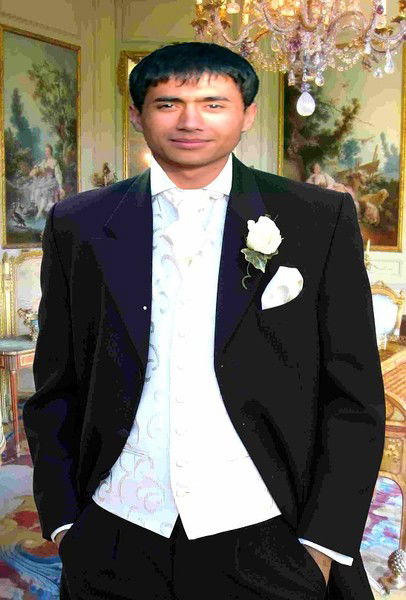 Ислом Пулотов