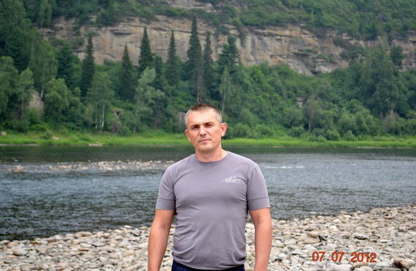 Александр Ананьев