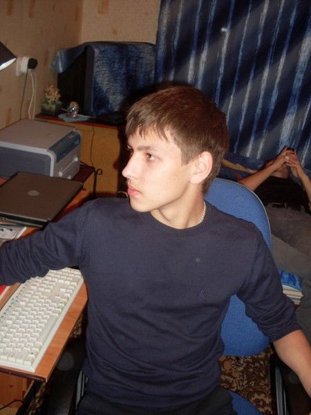 Никола Маненков