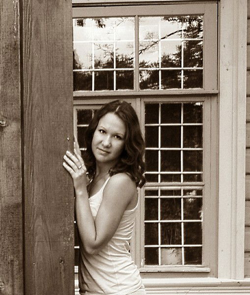 Леля Панкова