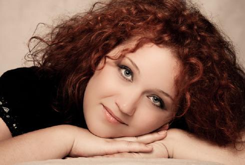 Оля Макаревич