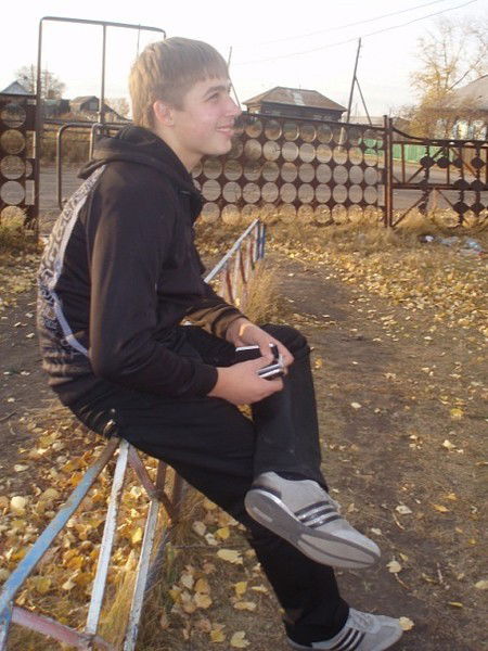 Артем Нарожный