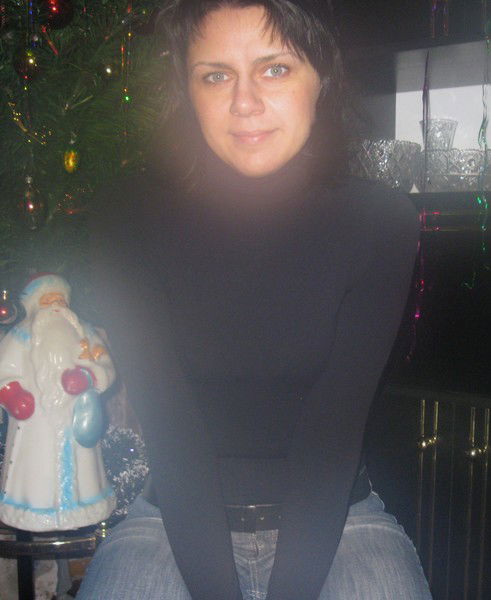 Оля Извекова